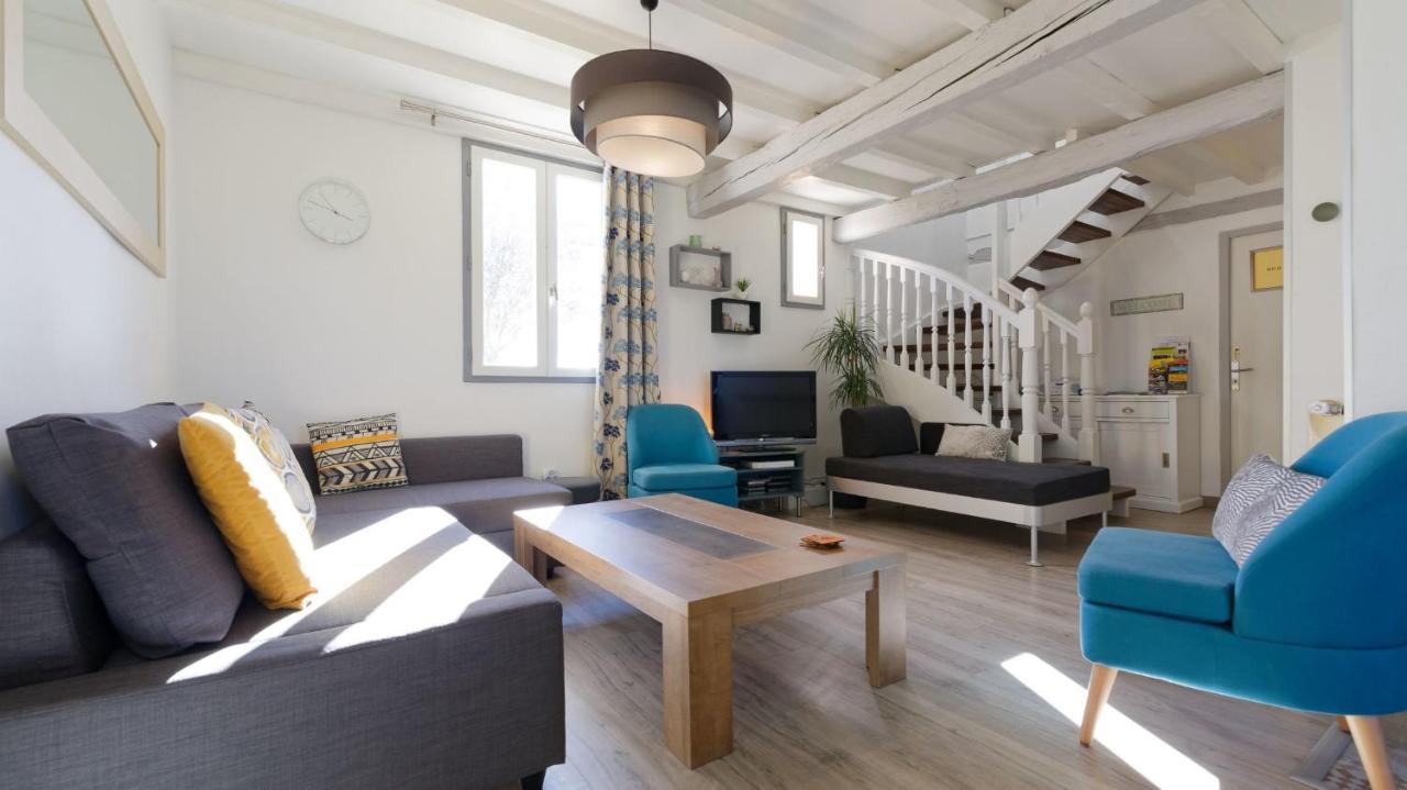 Chambre D'Hotes De Charme A La Maison Bleue Savignac-Mona Buitenkant foto